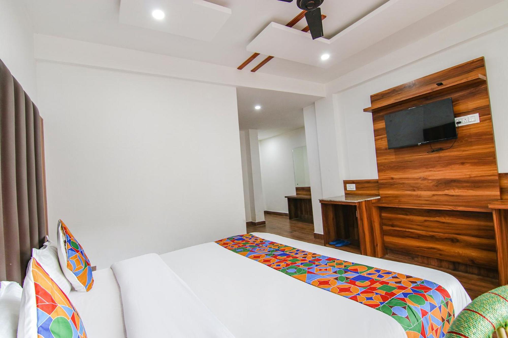 Fabhotel Ayana Inn Дхарамсала Екстериор снимка