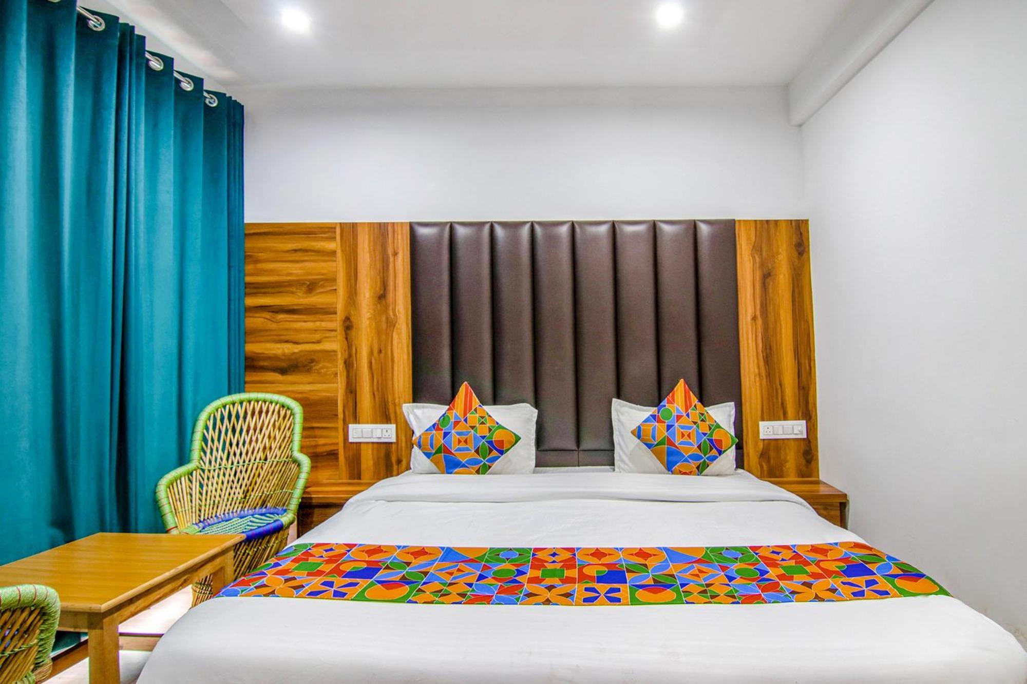 Fabhotel Ayana Inn Дхарамсала Екстериор снимка